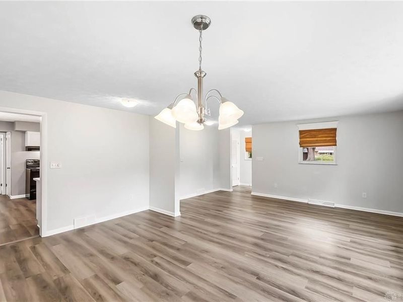 1133 Regal Hill Court, Beavercreek, OH 45430 Photo 5