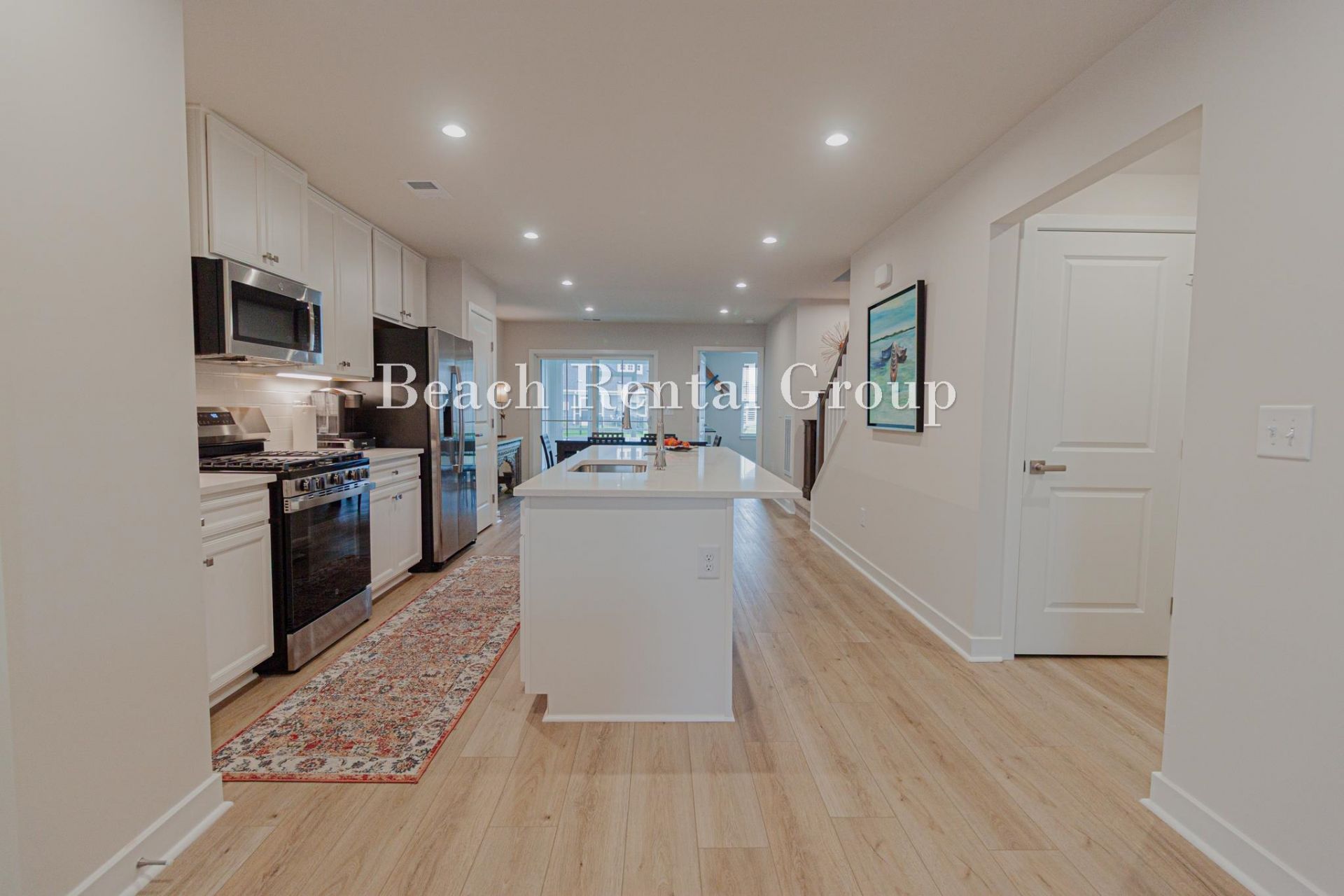 8907 Hudson Ln.  Photo 9