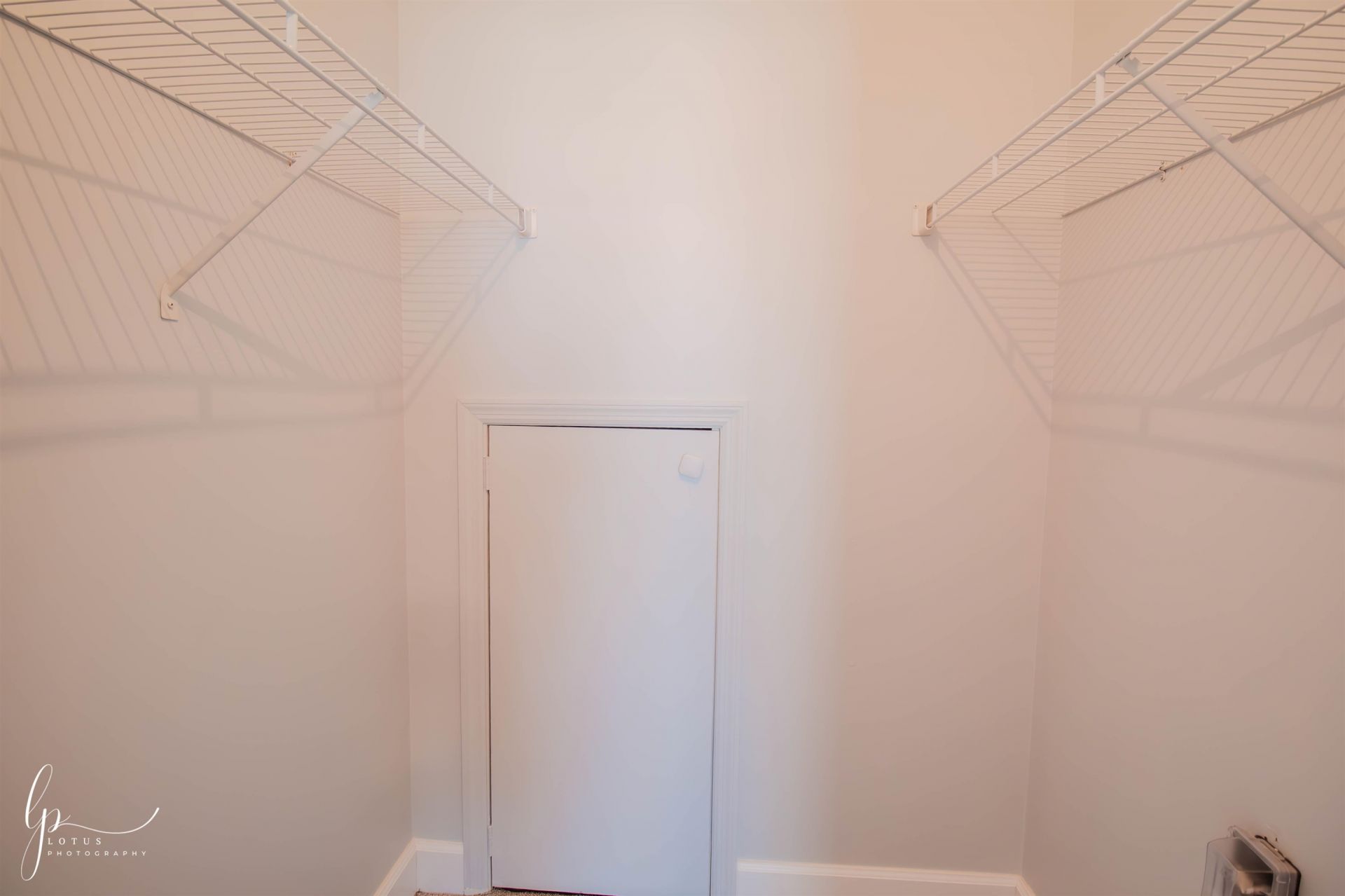 4271 Parkway Ln.  Photo 10