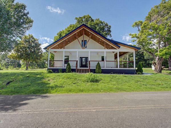 1545 Slover Springs Road , Dandridge, TN 37725
