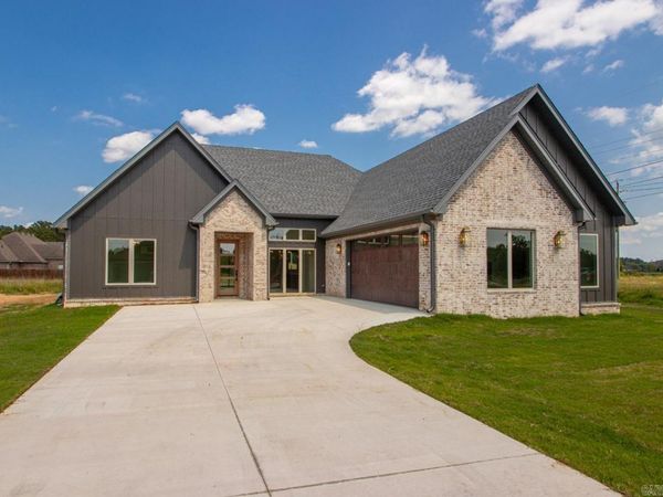 1003 Black Bass Cove, Jacksonville, AR 72076