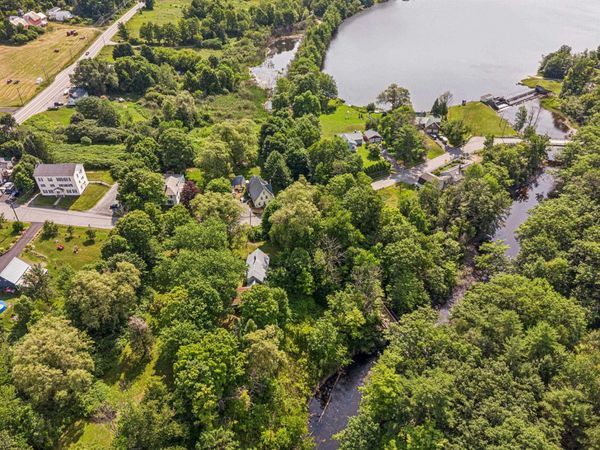 15 Payne Road, Lebanon, NH 03766