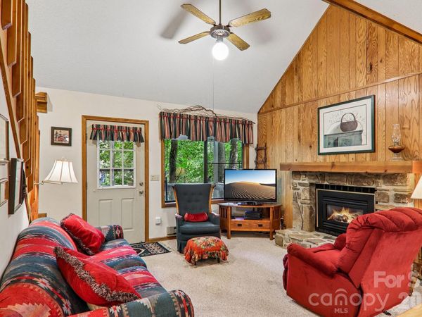 13 Lisa Lane, Maggie Valley, NC 28751