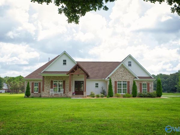 1140 County Road 449, Town Creek, AL 35672
