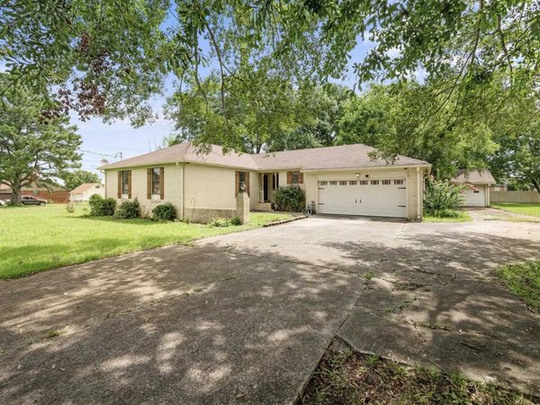 704 Hannah Avenue SE, Attalla, AL 35952