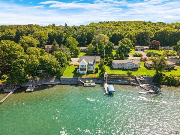 2691 E Lake Road , Skaneateles, NY 13152