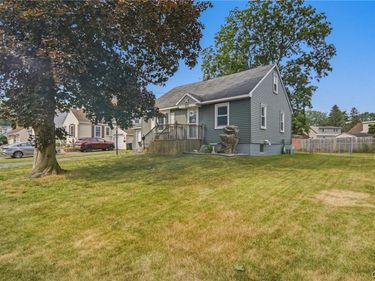 104 Forest Drive , Syracuse, NY 13212