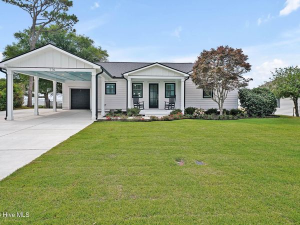 116 River Drive, Southport, NC 28461