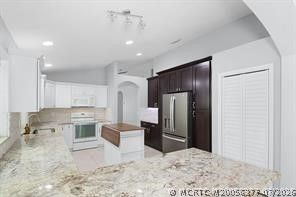 1959 NW Marsh Rabbit Lane, Jensen Beach, FL 34957 Photo
