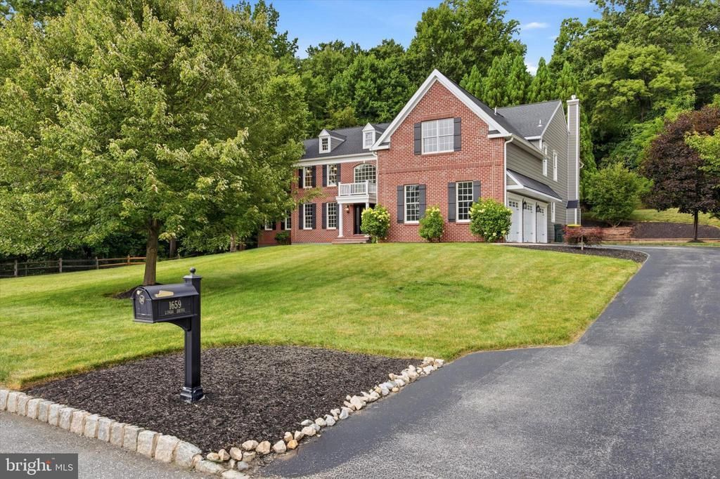 1659 LINDA DRIVE, WEST CHESTER, PA 19380