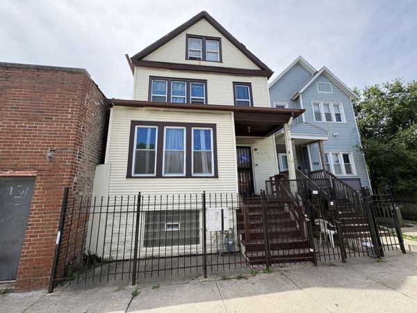 33 E 119th Street , Chicago, IL 60628