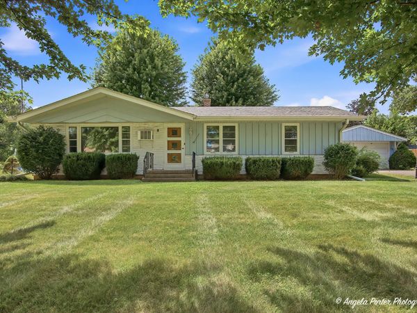 303 N Green Street , McHenry, IL 60050