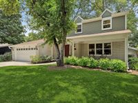 619 Dawes Street, Libertyville, IL 60048 primary photo