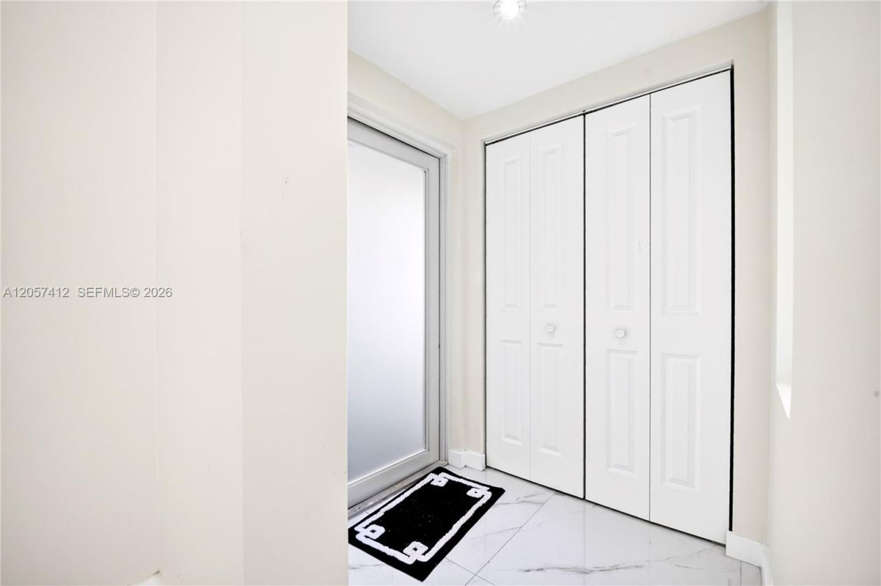 5715 Jackson St , Hollywood, FL 33023 Photo