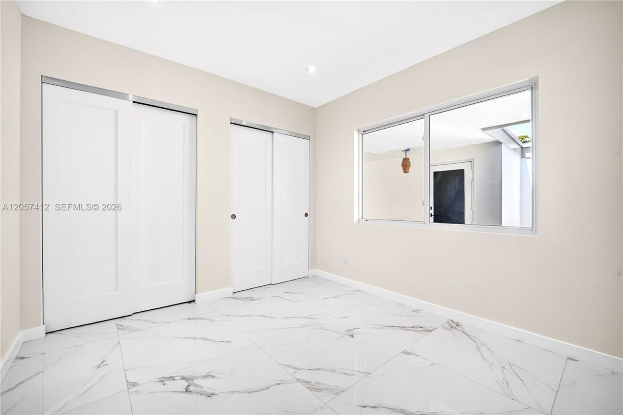 5715 Jackson St , Hollywood, FL 33023 Photo