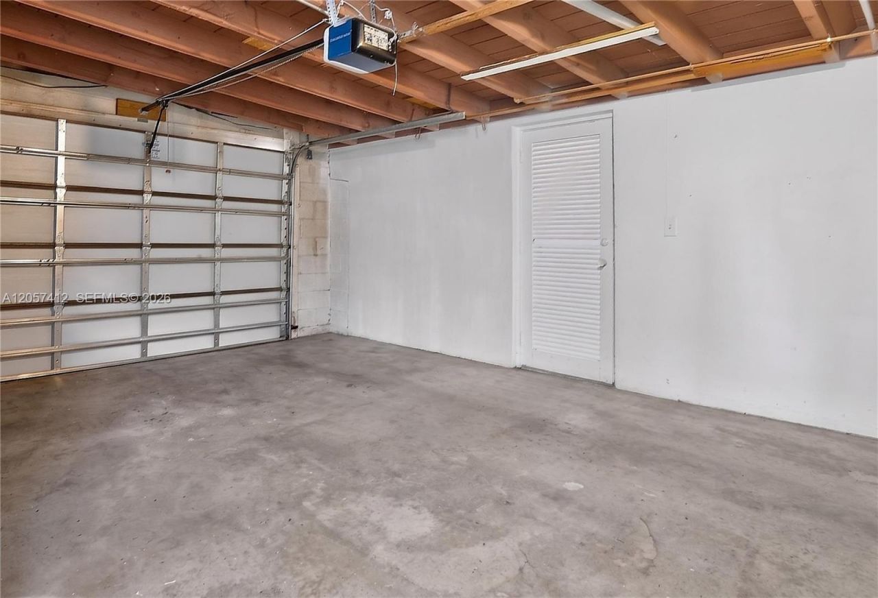 5715 Jackson St , Hollywood, FL 33023 Photo