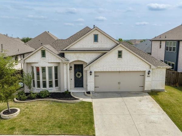 9201 Amistad Lane, Denton, TX 76226
