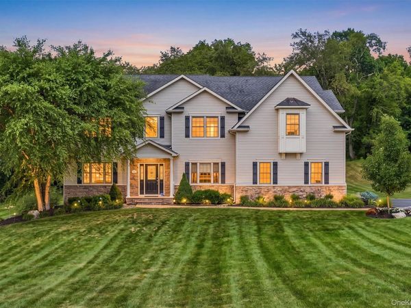 16 Canterbury Lane, Warwick, NY 10990