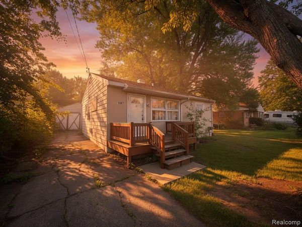 1087 W Kurtz Avenue , Mt. Morris Twp, MI 48505