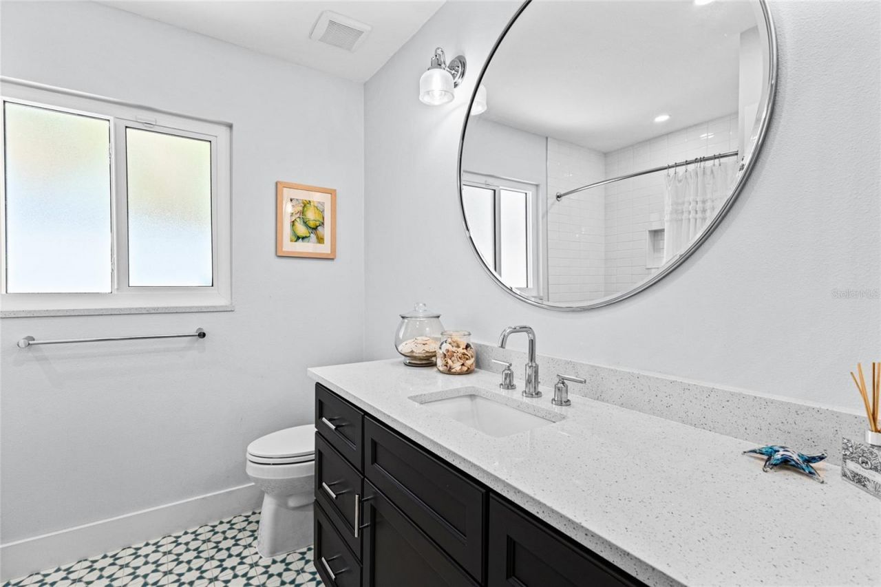 801 Edgemere Lane, Sarasota, FL 34242 Photo