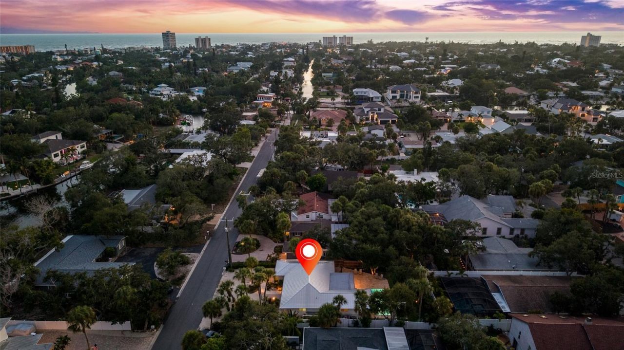 801 Edgemere Lane, Sarasota, FL 34242 Photo