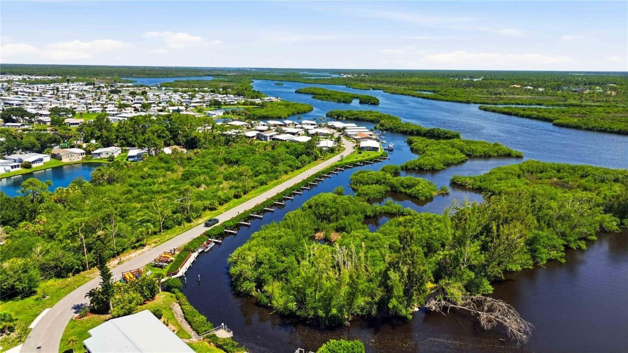 140 Rarotonga Way , North Port, FL 34287 Photo