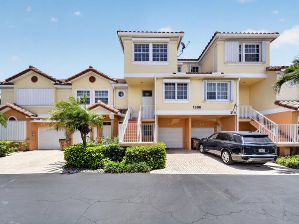 1998 NE 7TH Street, Unit 103, Deerfield Beach, FL 33441