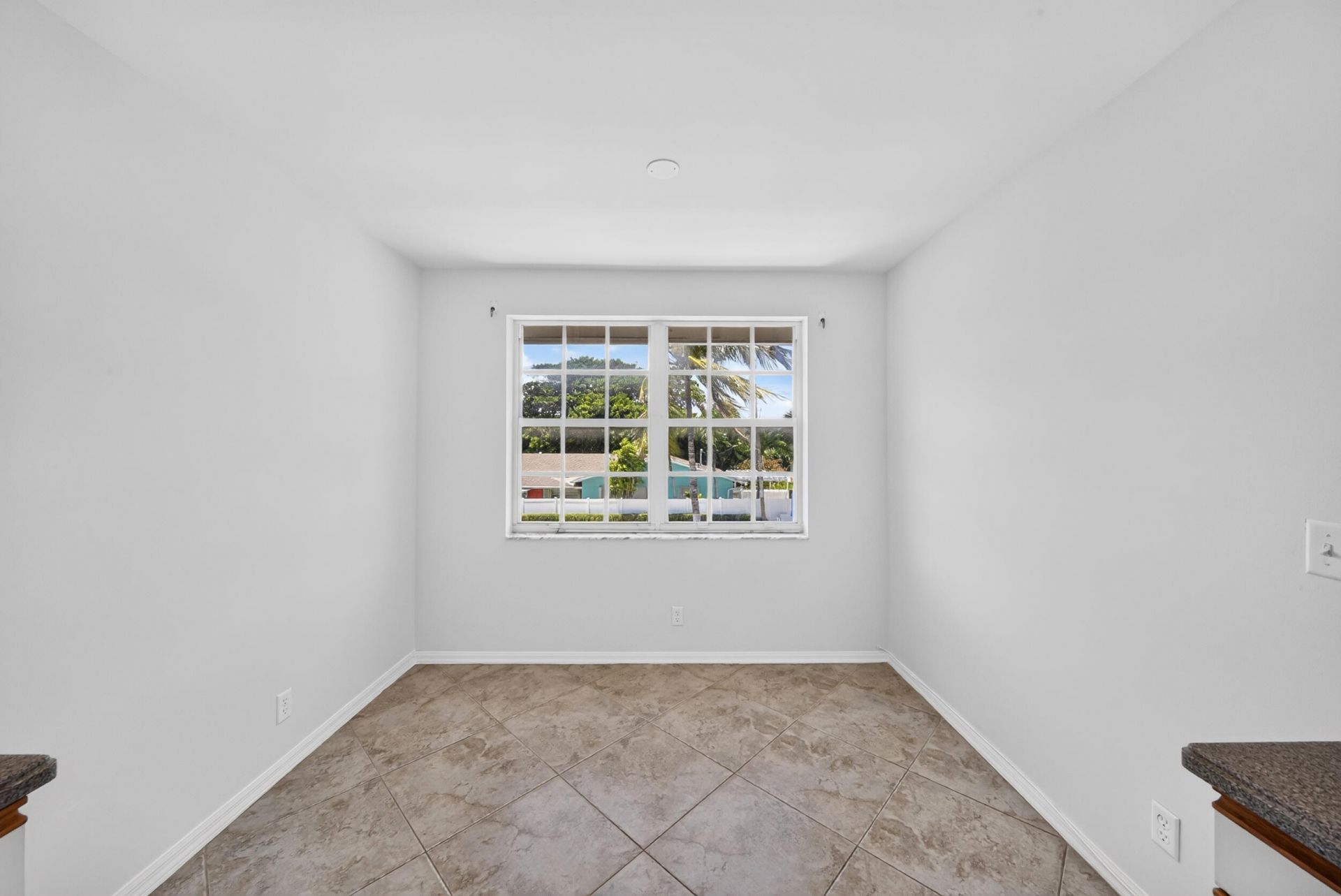 1998 NE 7th Street, Unit 103, Deerfield Beach, FL 33441 Photo
