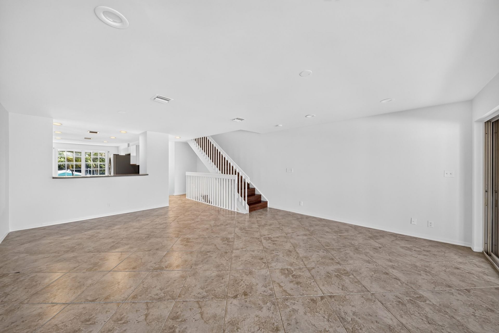 1998 NE 7th Street, Unit 103, Deerfield Beach, FL 33441 Photo