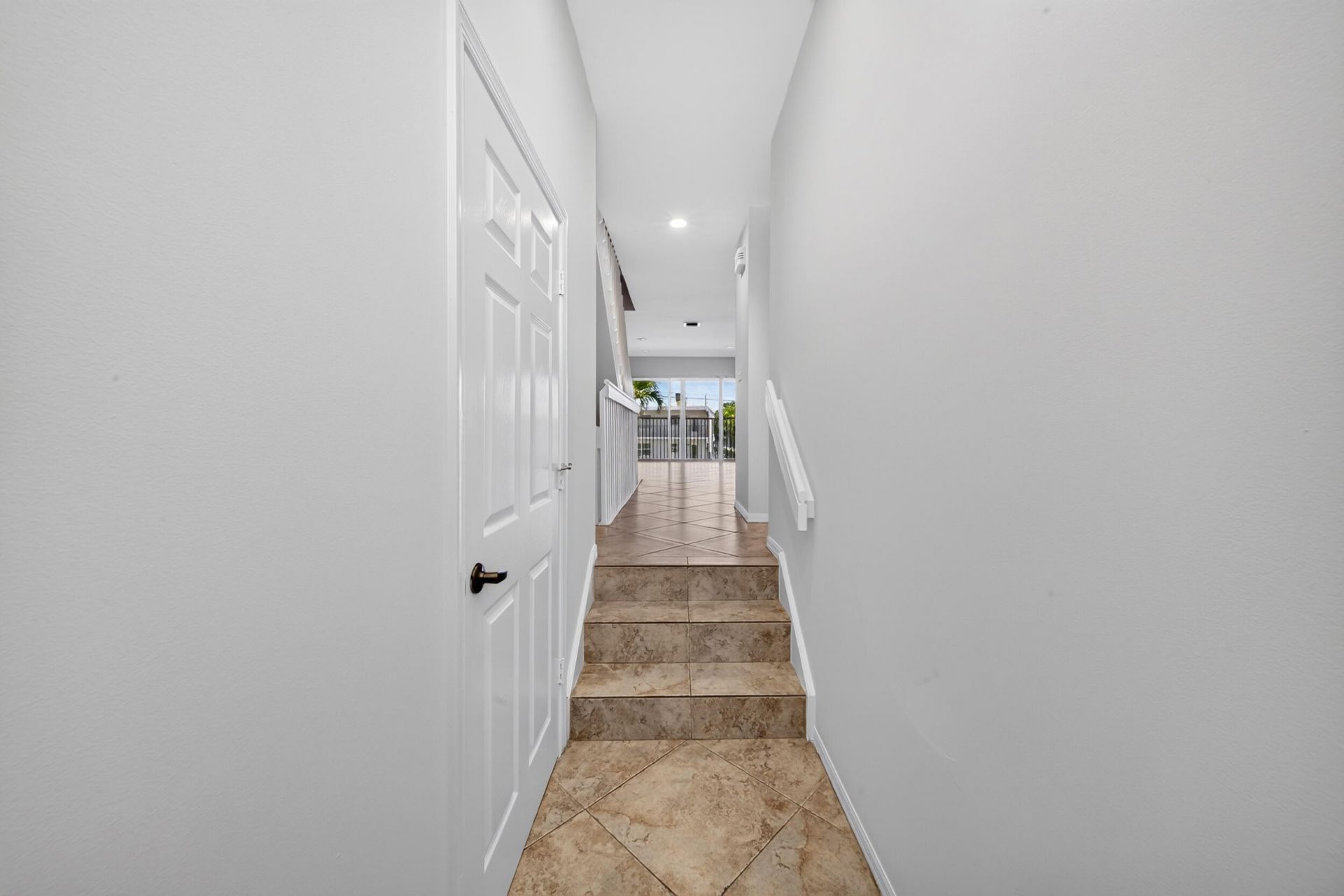 1998 NE 7th Street, Unit 103, Deerfield Beach, FL 33441 Photo