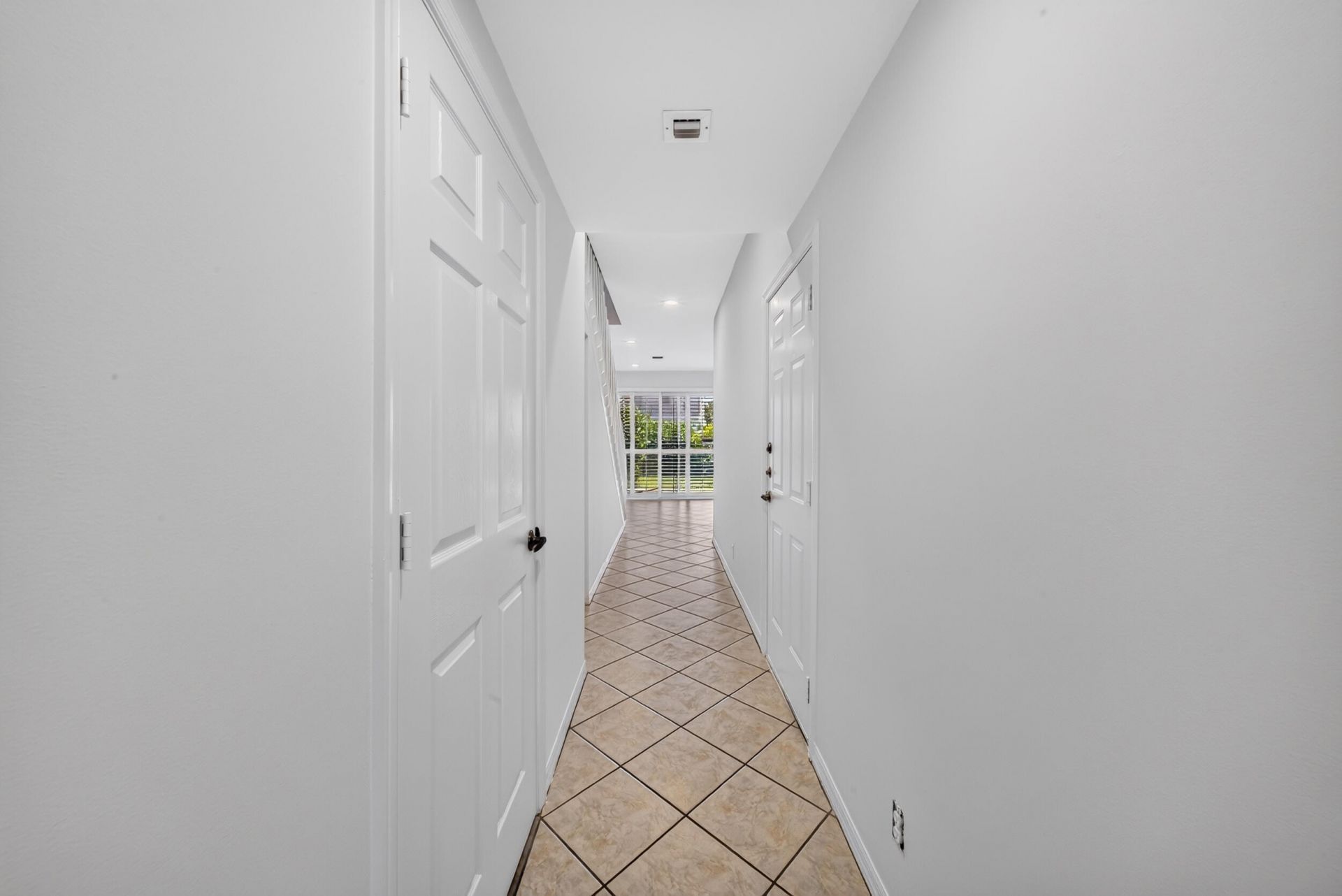 1998 NE 7th Street, Unit 103, Deerfield Beach, FL 33441 Photo
