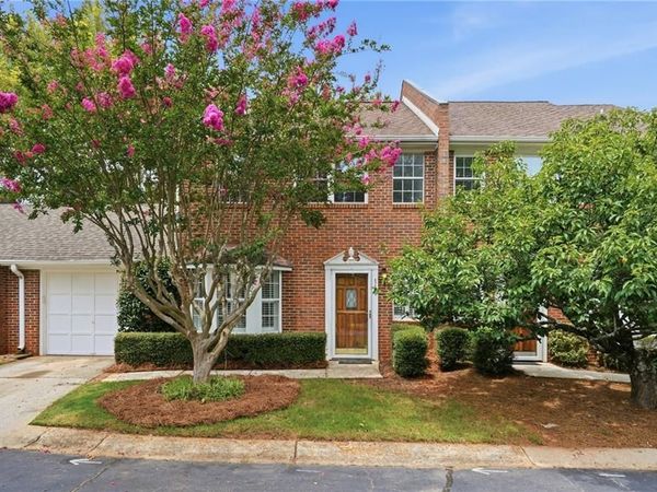 117 Mary Gay Court , Decatur, GA 30030
