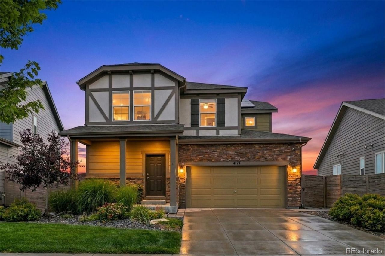 4777 Jasper Street, Denver, CO 80239 Main Photo
