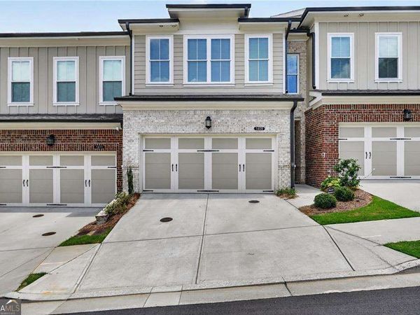 1409 Casteel Lake Lane, Buford, GA 30518