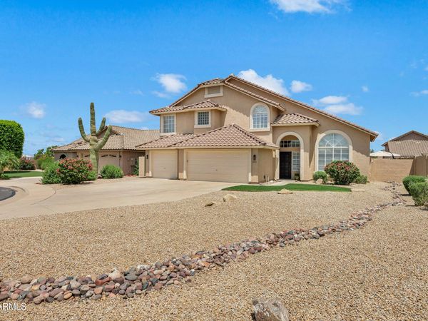 6014 E SELKIRK Circle, Mesa, AZ 85215