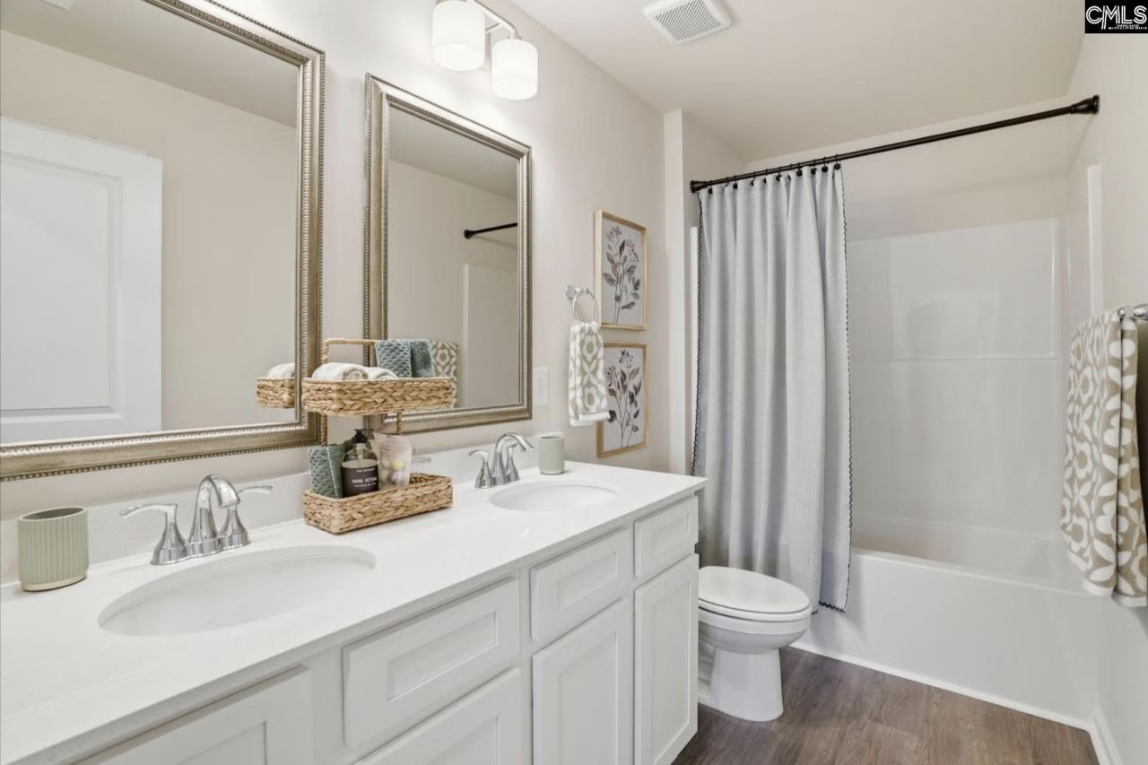1308 Crosshill Court  Photo 21