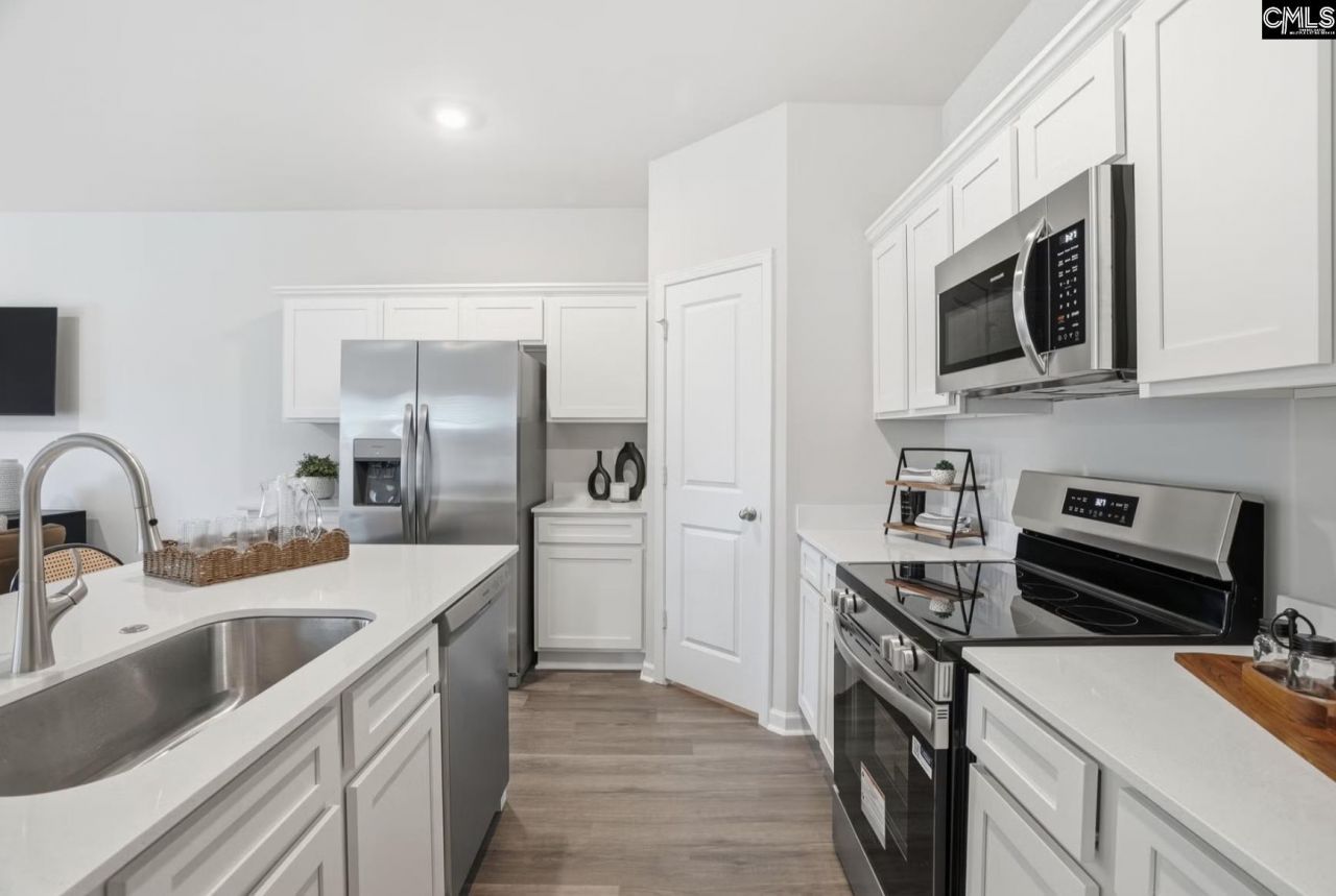 1308 Crosshill Court  Photo 9