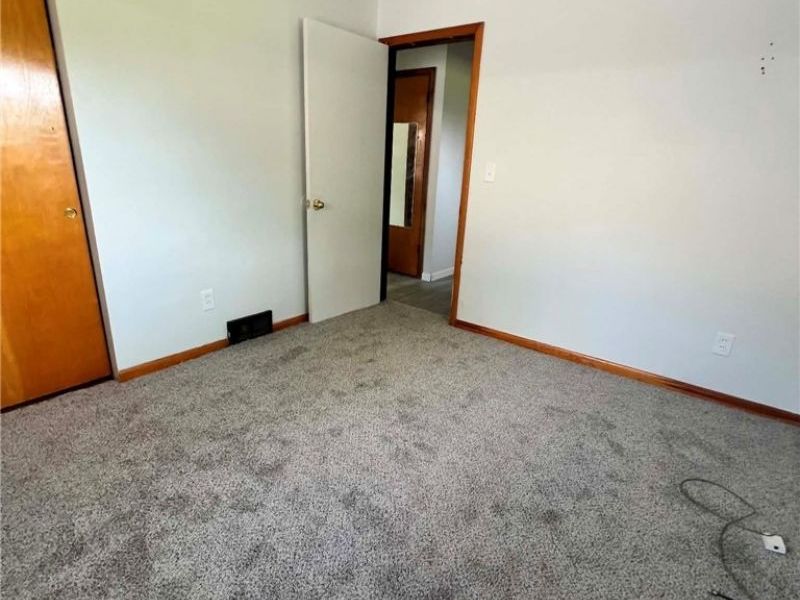 2915 Northwest Boulevard NW, Warren, OH 44485 Photo 6