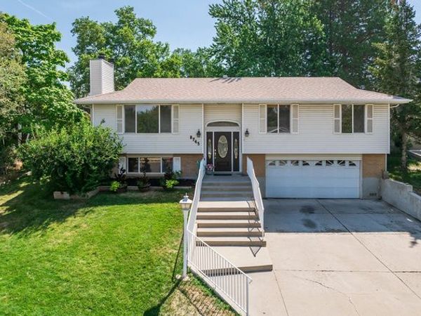 8745 S 1595 E, Sandy, UT 84093