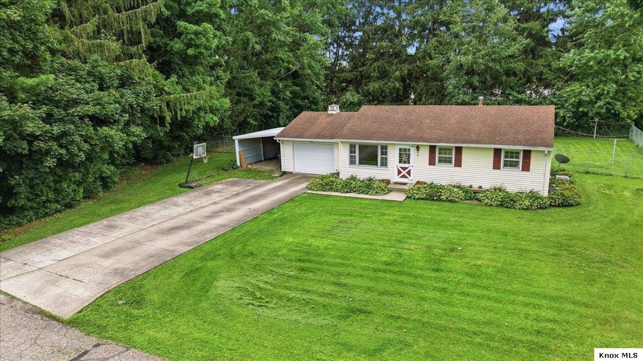 15 E Mound St, Fredericktown, OH 43019 Main Photo