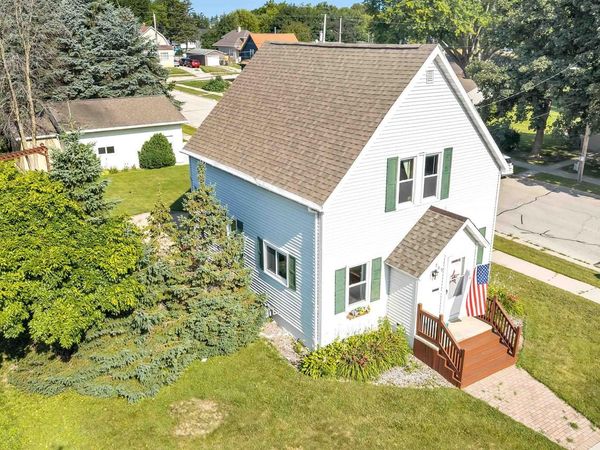 705 S MAIN STREET, Seymour, WI 54165