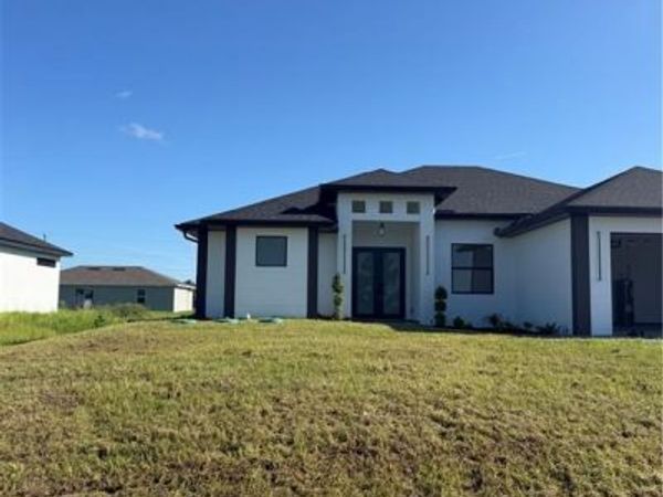 869 Christy ST E, LEHIGH ACRES, FL 33974