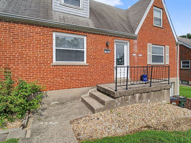 783 Gilcrest Lane, Delhi Twp, OH 45238 Photo 3