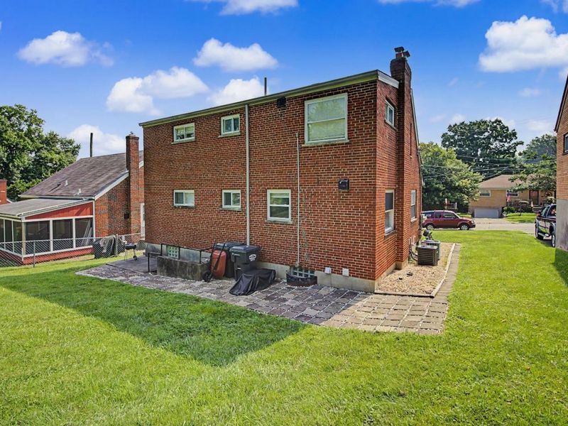 783 Gilcrest Lane, Delhi Twp, OH 45238 Photo 4