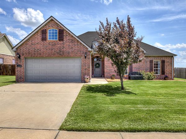 2510 Waterford Court , Bartlesville, OK 74006