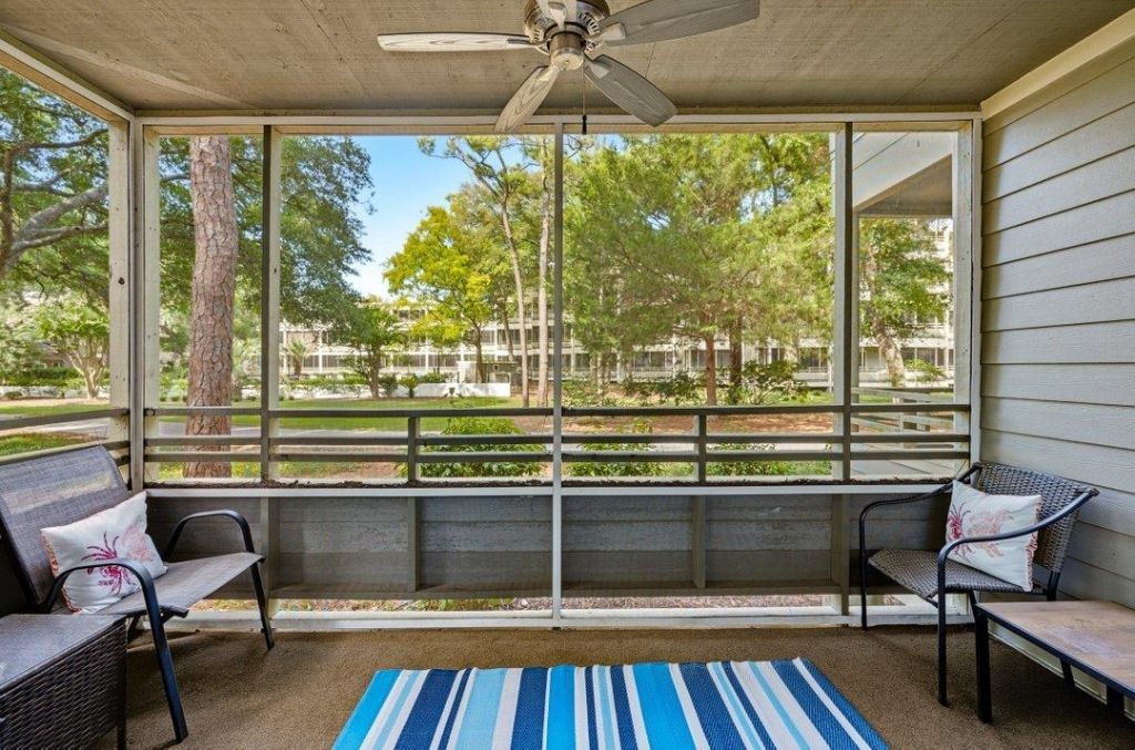 415 Ocean Creek Dr.  Photo 4