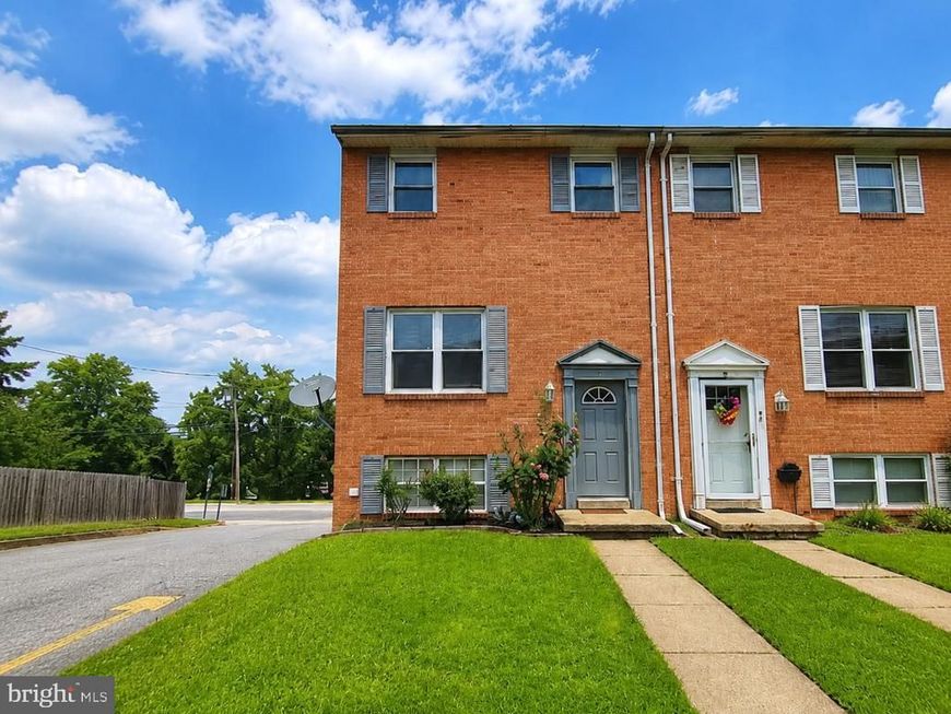 1 Talister Court, Rosedale, MD 21237 Main Photo