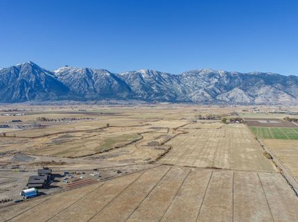 1300 Centerville Lane, Gardnerville, NV 89410 Photo