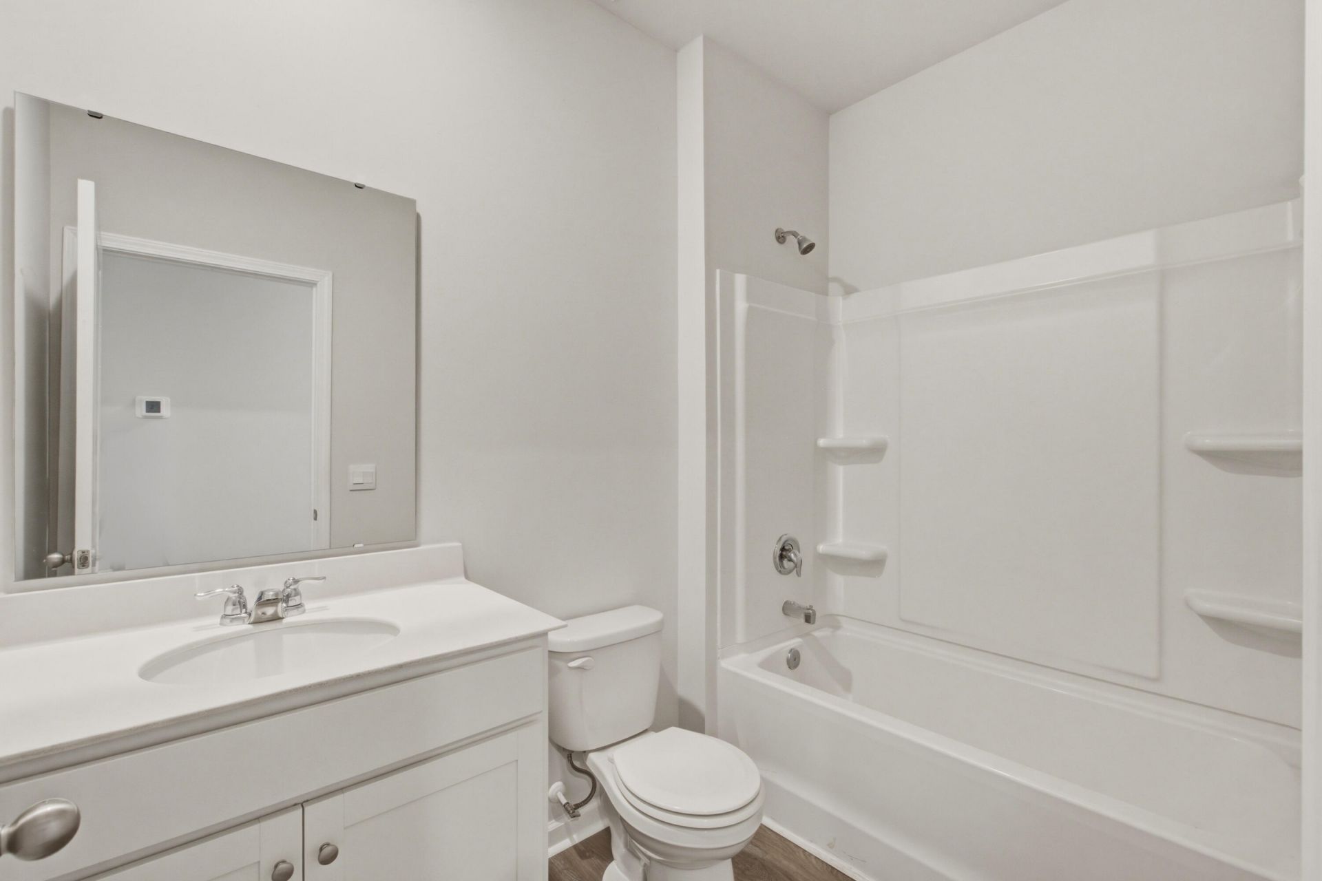 219 Watersglen Drive Photo 11