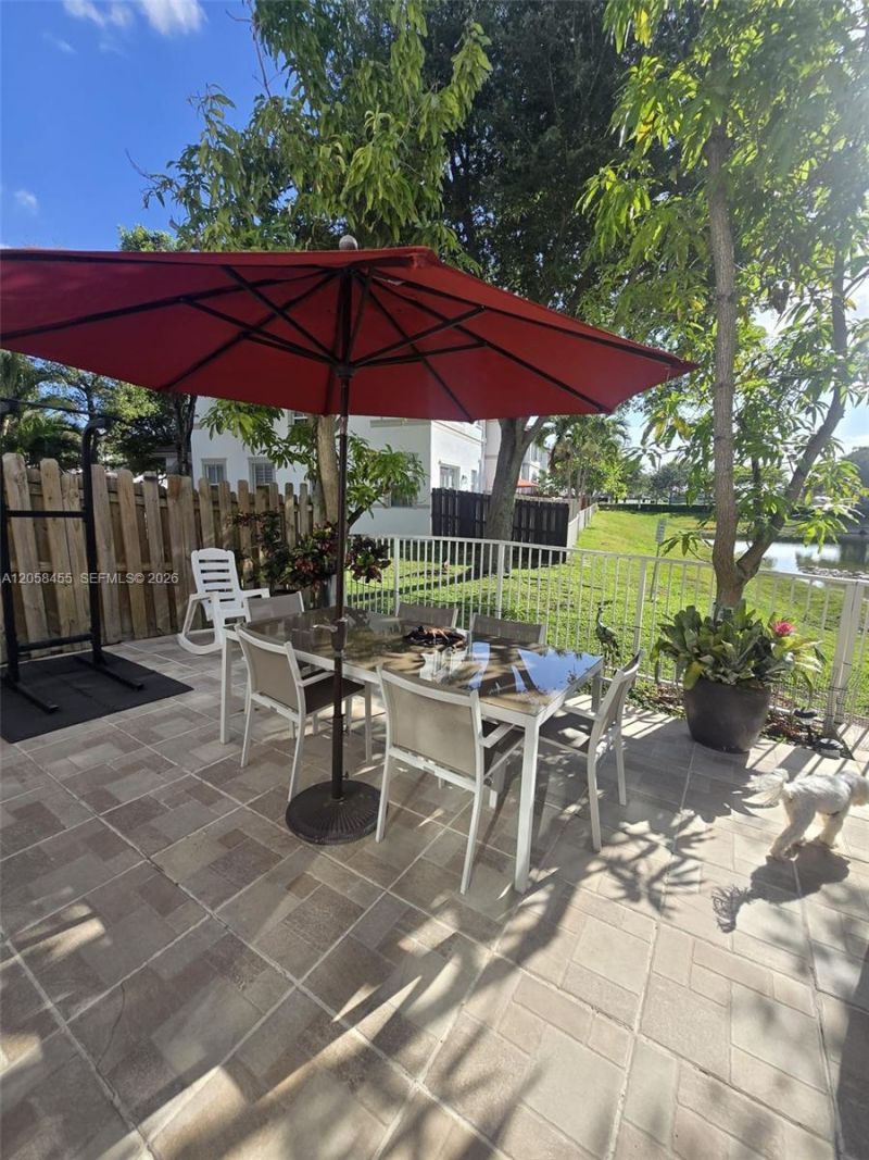 7950 NW 108th Pl, Doral, FL 33178 Photo